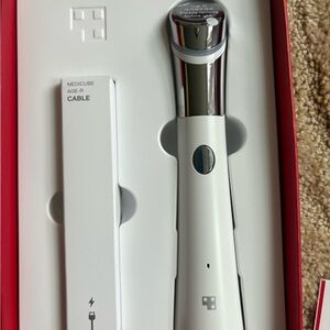 Medicube Age-R Air